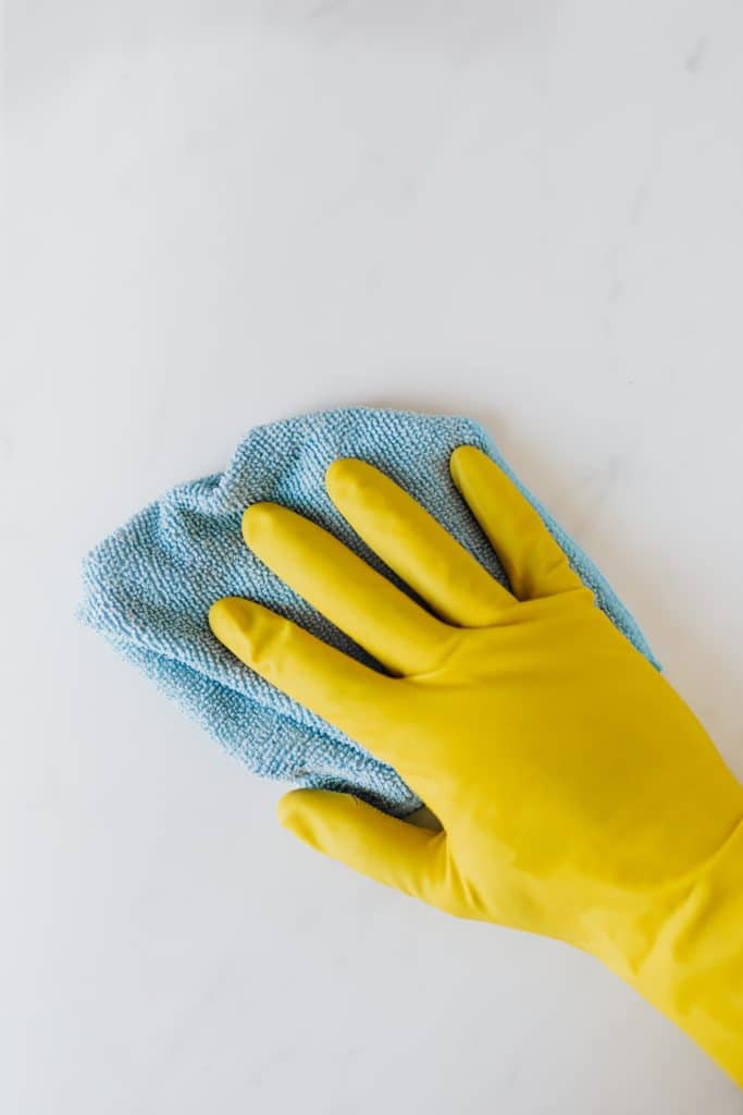 HOW TO CLEAN MICROFIBER CLOTHS