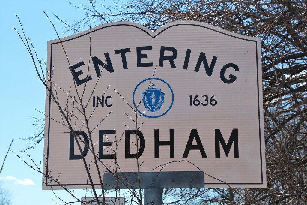 Entering Dedham, Ma Best house cleaning services